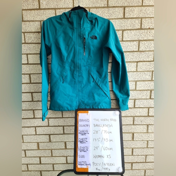 The North Face Women's Rain Jacket - Picture 2 of 7